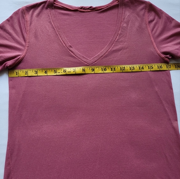 🍋Lululemon What The Sport Tee - Picture 9 of 10